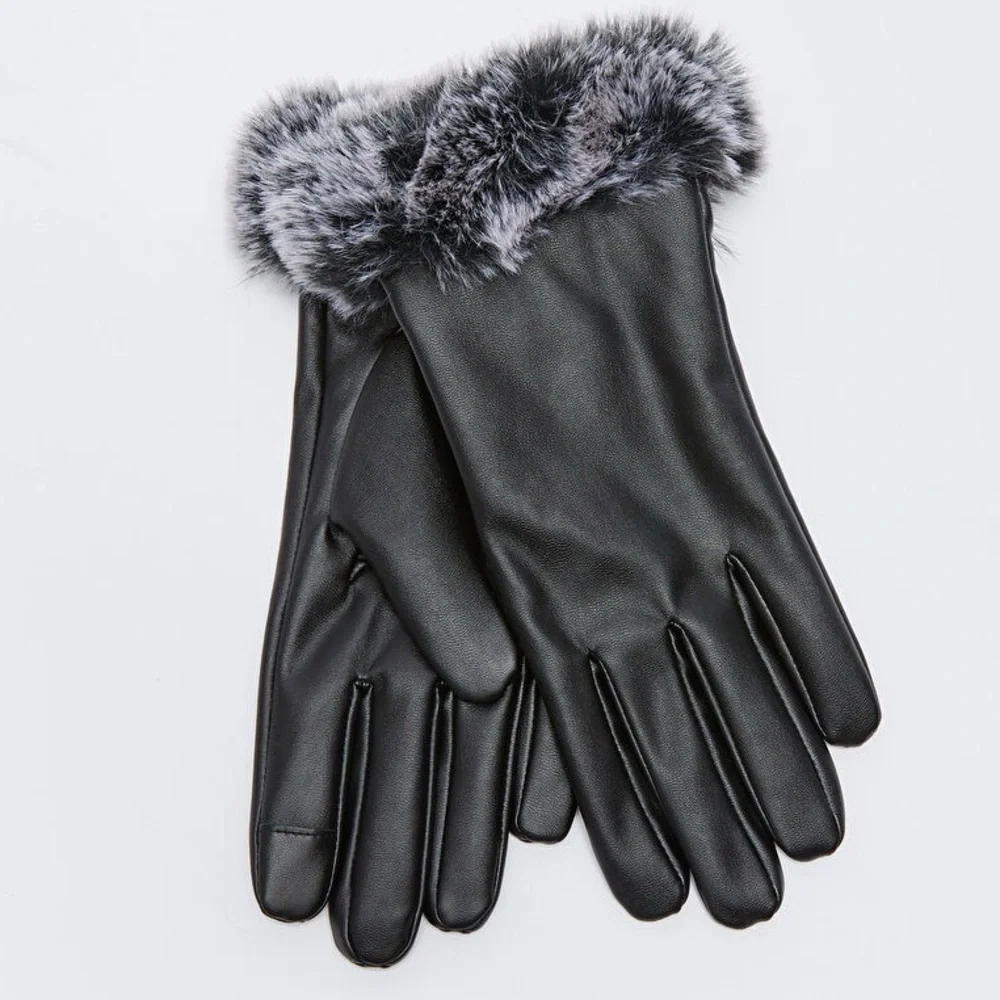 Elegant Black Faux Leather and Fur Detailed Women's Gloves